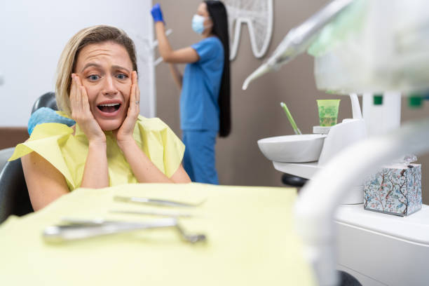 Best Weekend Emergency Dentist in West Freehold, NJ